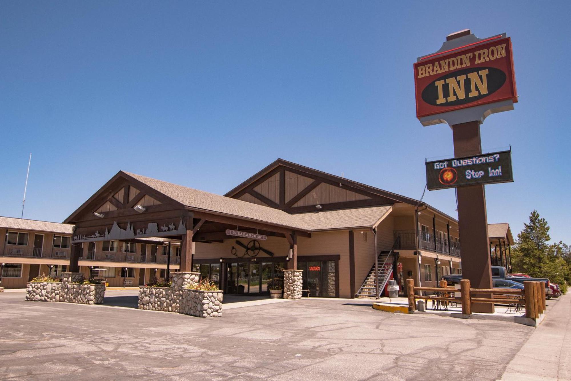 Brandin' Iron Inn West Yellowstone Exteriör bild